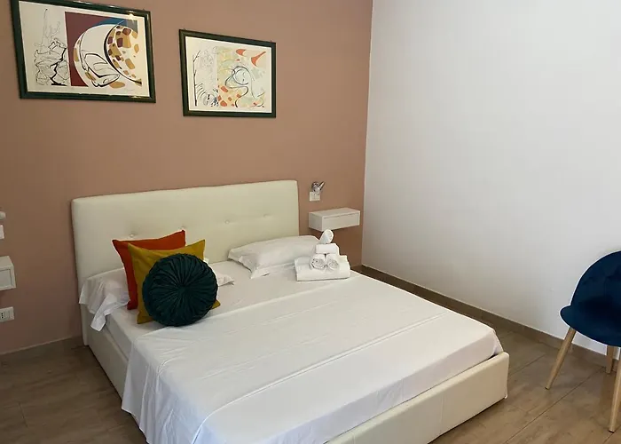 בית הארחה Juna's 4*