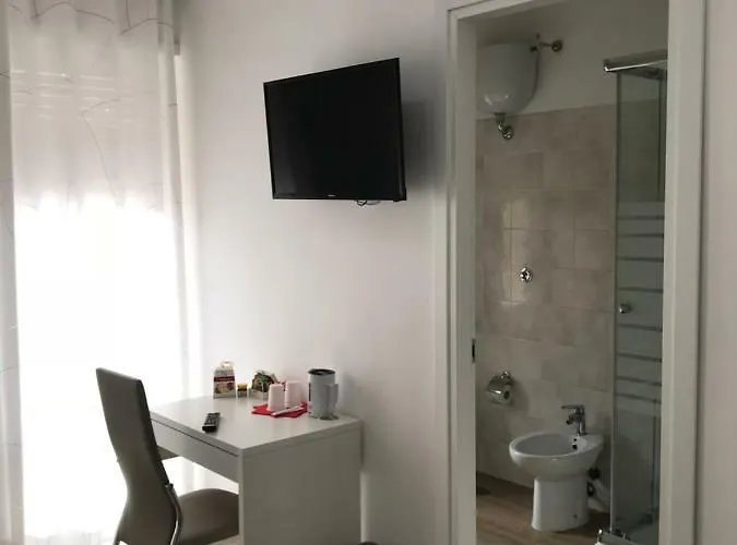 בית הארחה Juna's רומא