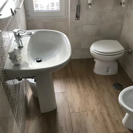 Affittacamere Juna's Roma